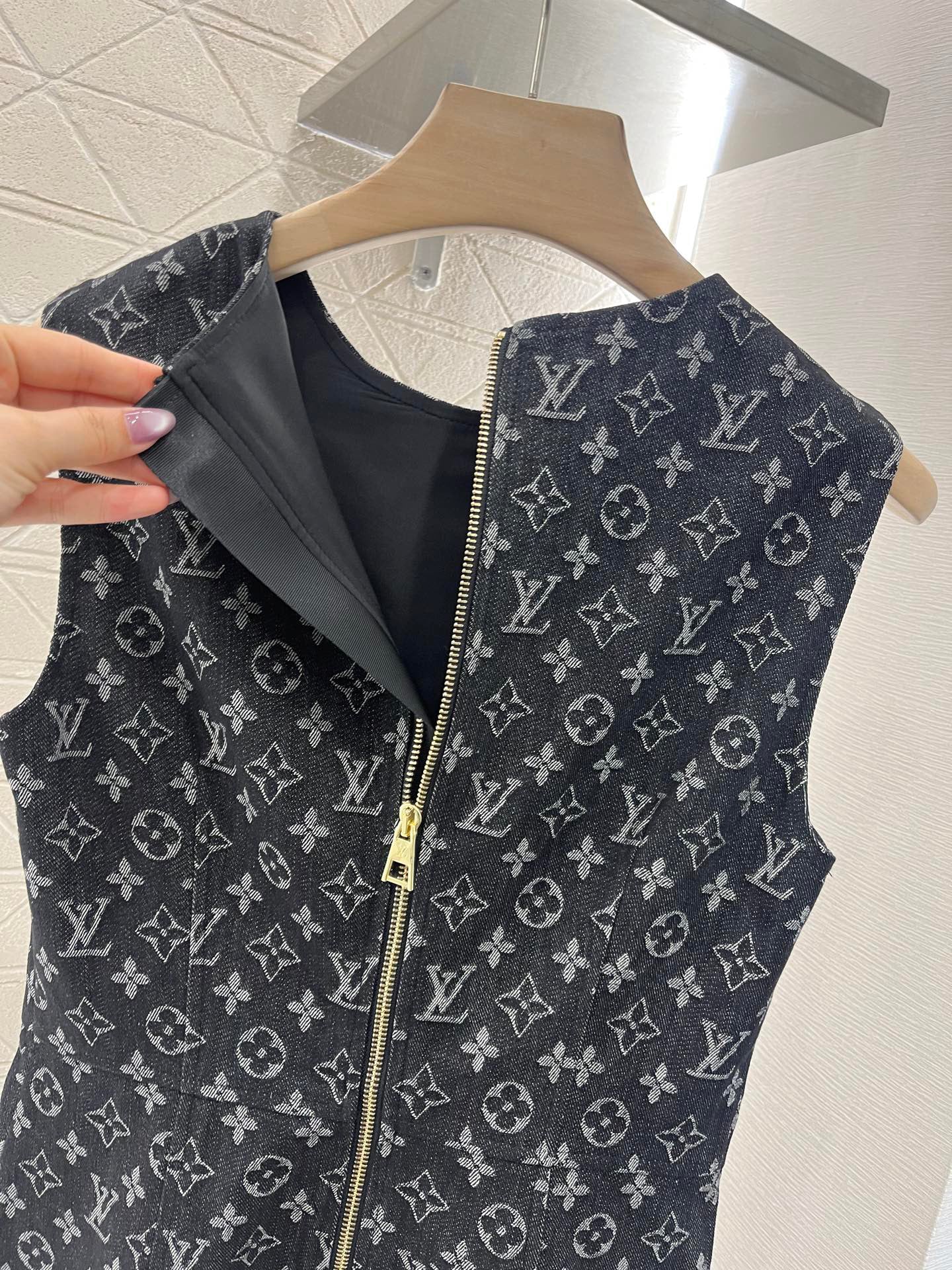 L Jacquard Denim Vest Skirt