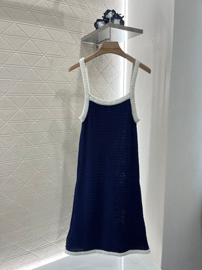 25ss Knitted contrast hem suspender skirt