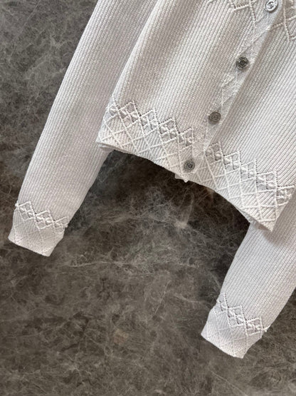 C 25 Early spring new diamond hollow crochet cardigan