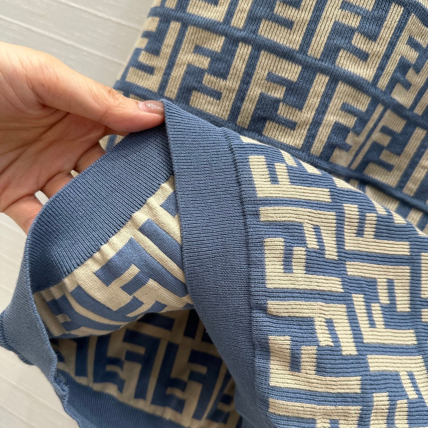 25 New blue double f jacquard slim vest long skirt