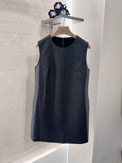 25 Straight Ribbon Vest Dress