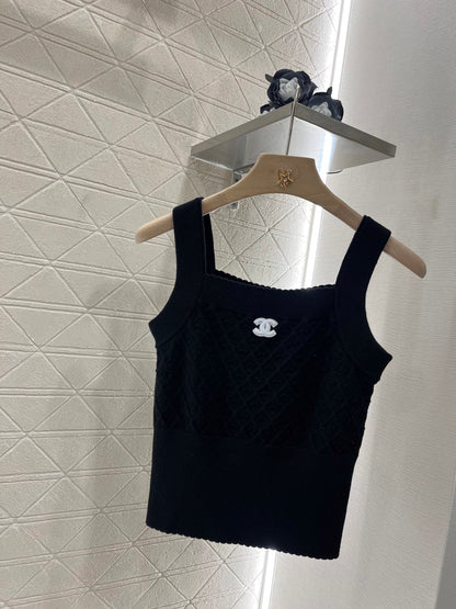 Plume Knit Vest