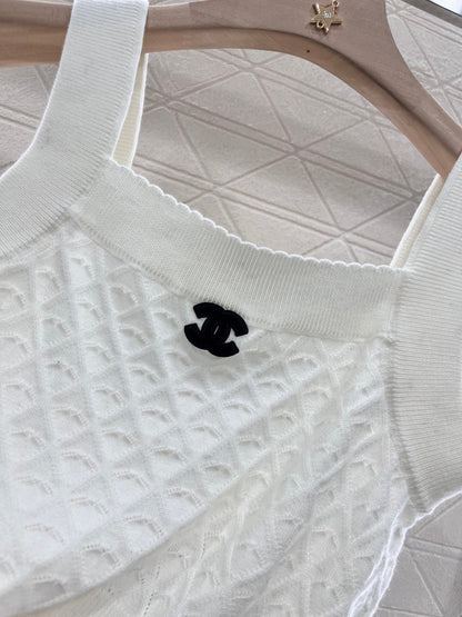 Plume Knit Vest