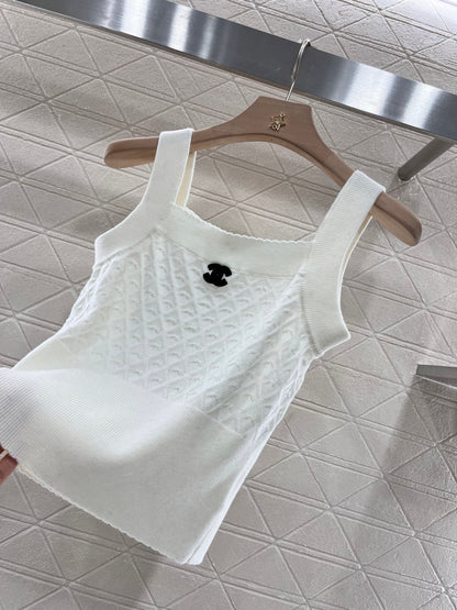 Plume Knit Vest