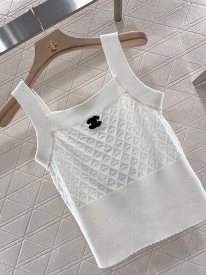 Plume Knit Vest