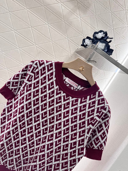 25 round neck jacquard knitted short sleeves