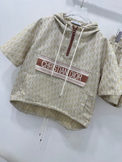 D 25 New summer jacquard jacket + shorts