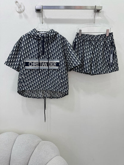 D 25 New summer jacquard jacket + shorts