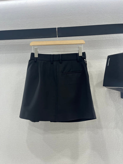 L 25 Leather label pleated chic half skirt