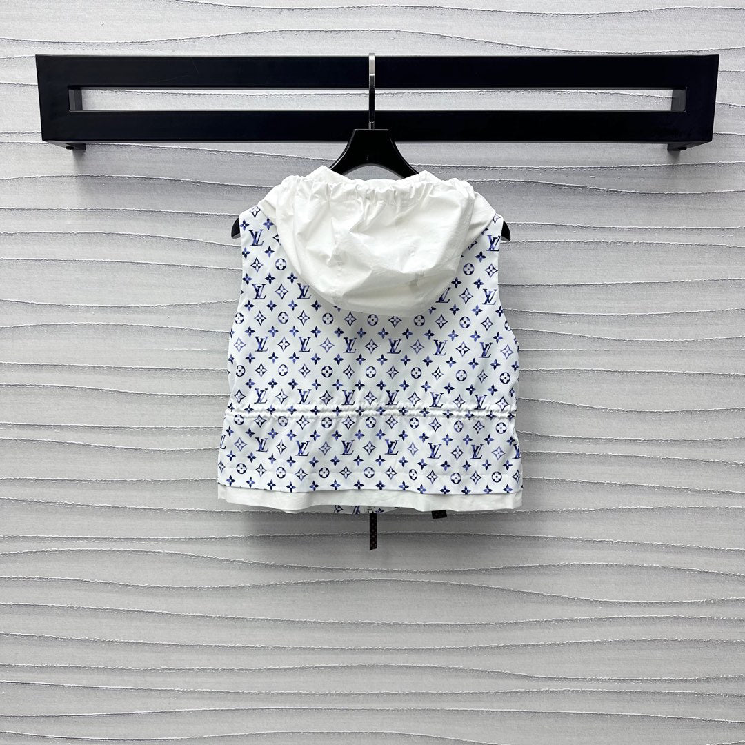 25 New Arrivals Hooded Printed Vest Jacket