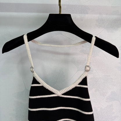 25ss Hanging neck striped knitted suspender