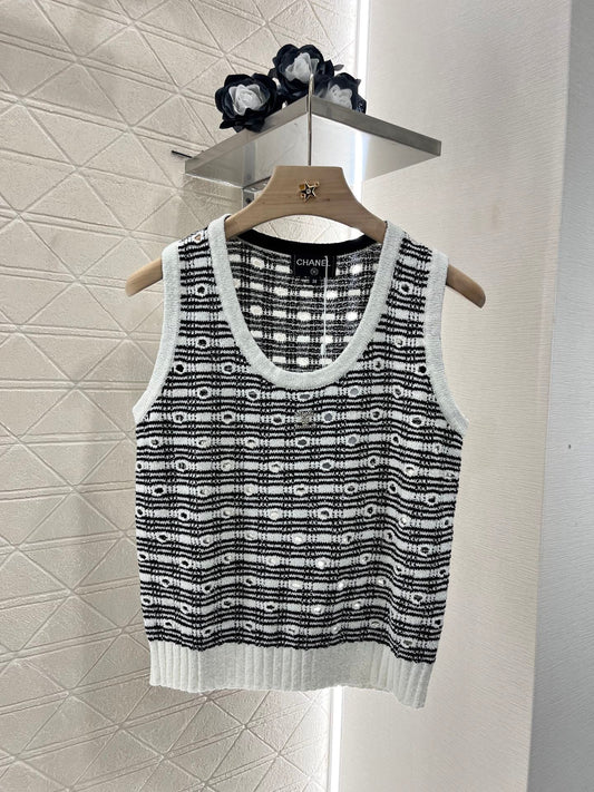 25ss Hollow knit vest
