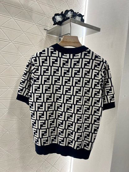 25 New Round Neck Jacquard Knitted Short Sleeves
