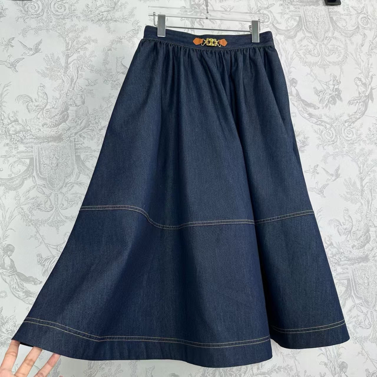 25 Early Spring Fashion Denim Long Swing Skirt