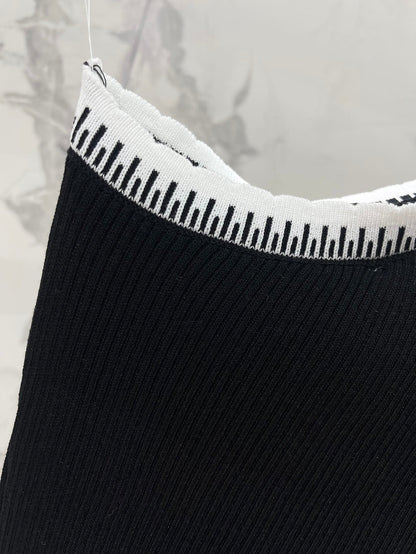 25ss Color blocked diagonal shoulder sleeveless ice silk knit