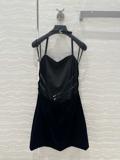 25SS Velvet layered Tian Cai temperament strapless backless skirt