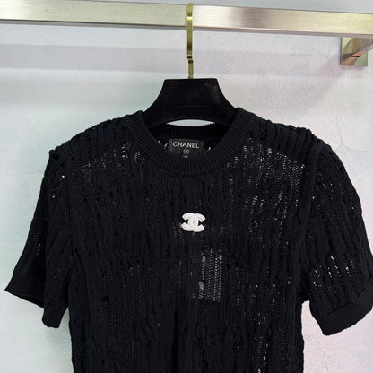 25 Cut-out Lace Knit Short Sleeve