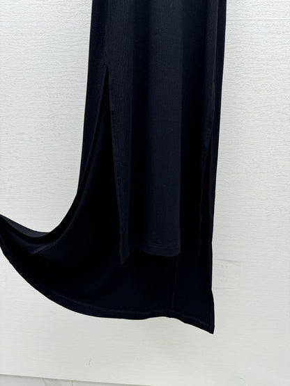25 Spring and Summer New Micro Logo Embroidery Threaded Midi Dress