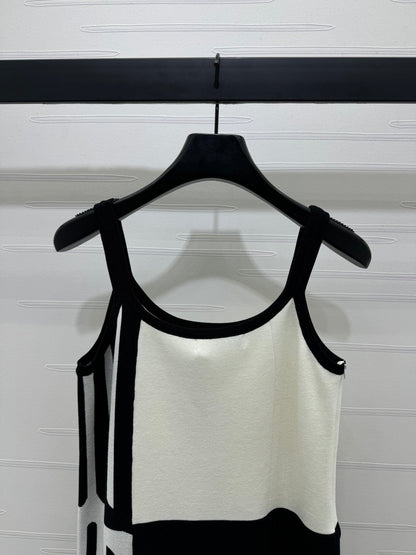 25 sling-back knit dress