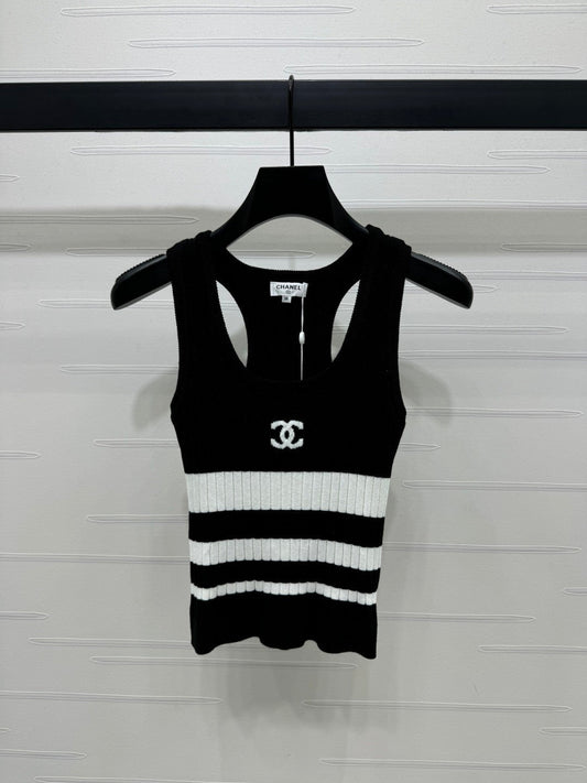 25 Colorblocked Striped Knit Vest