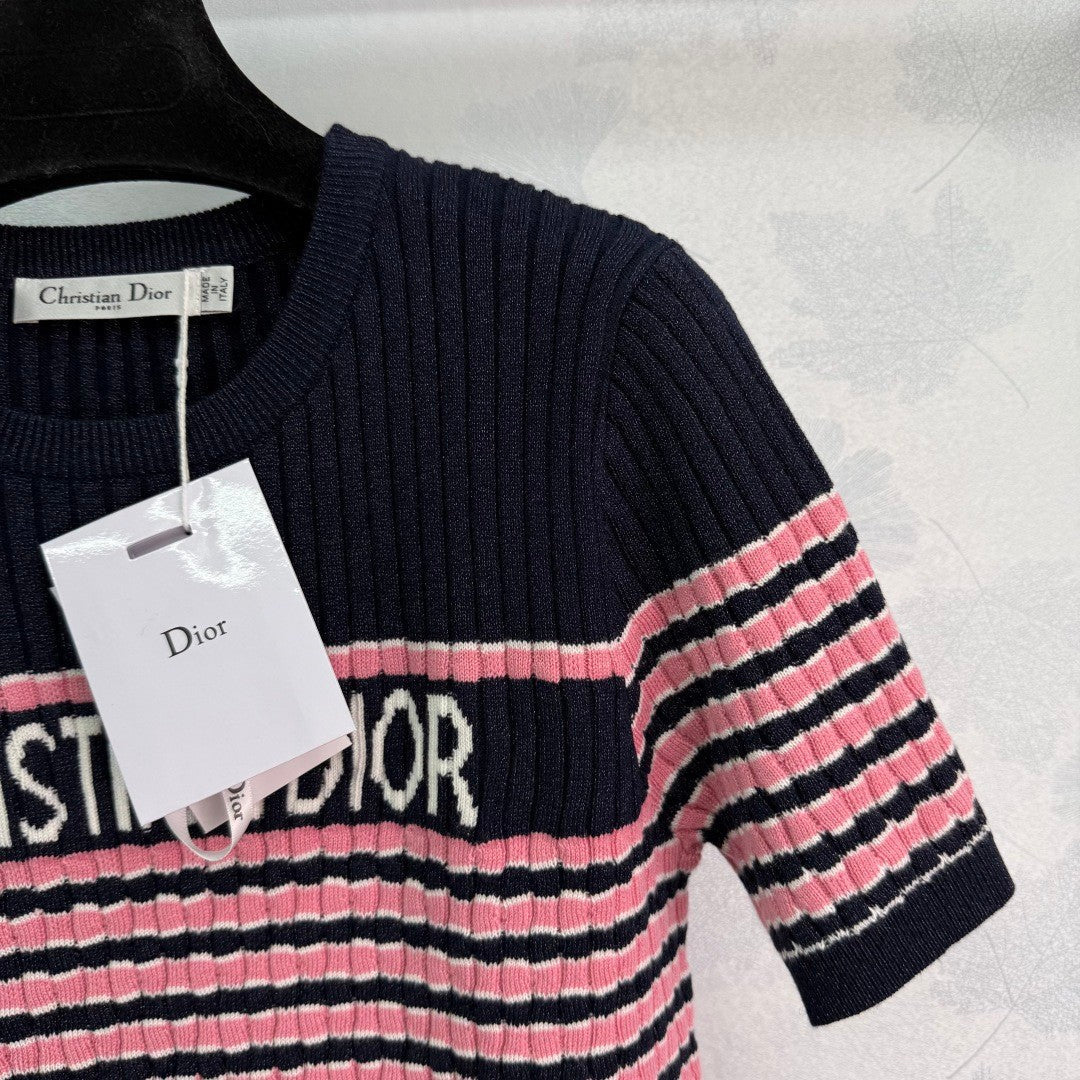 2025 New Round Neck Striped Knit Top