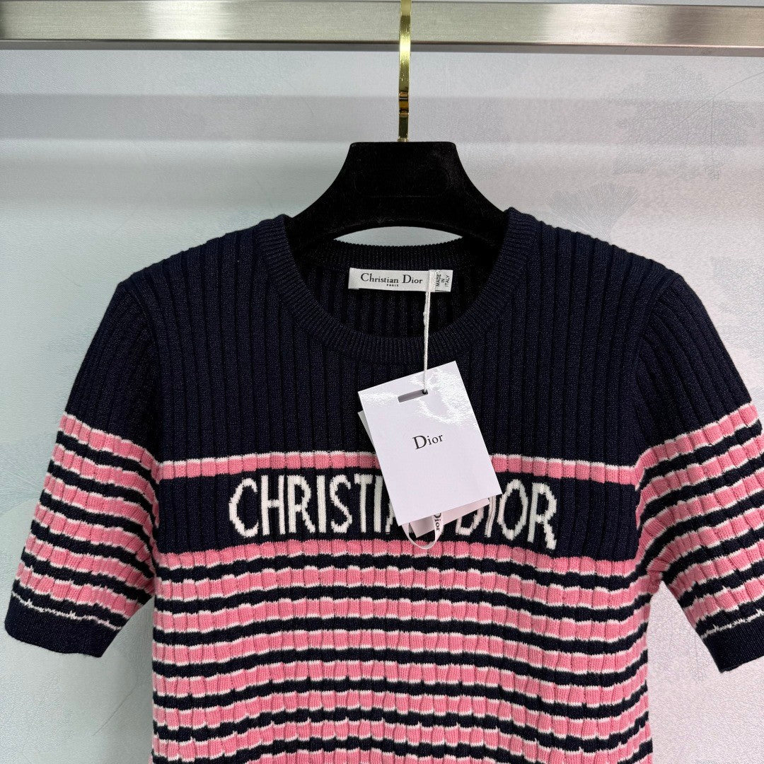 2025 New Round Neck Striped Knit Top