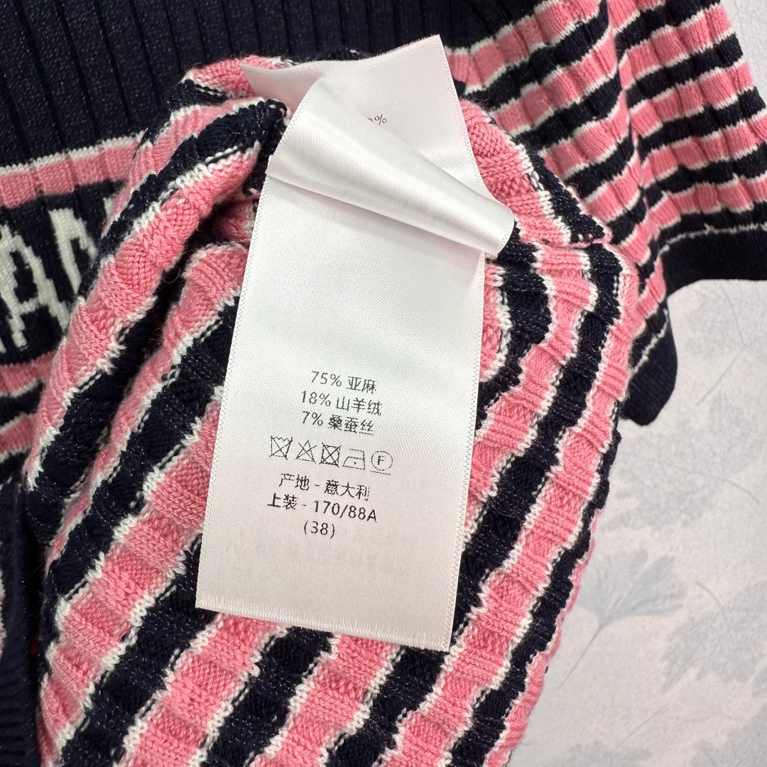 2025 New Round Neck Striped Knit Top