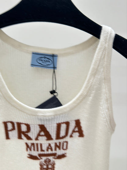 25Kanhua logo temperament small round neck contrasting color design suspender