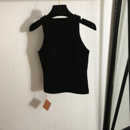 25Logo sticker slim knit vest