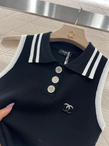 2025 New Contrast Color Knitted Vest