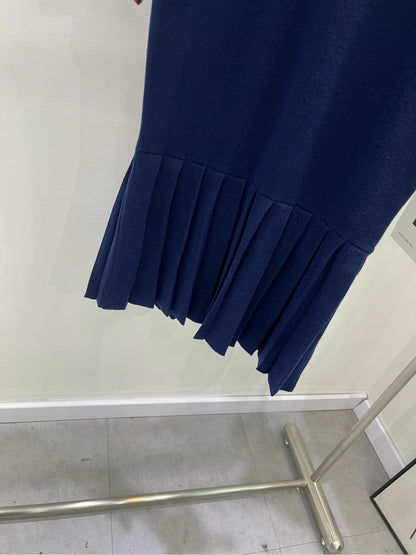 25 new New autumn and winter logo dress