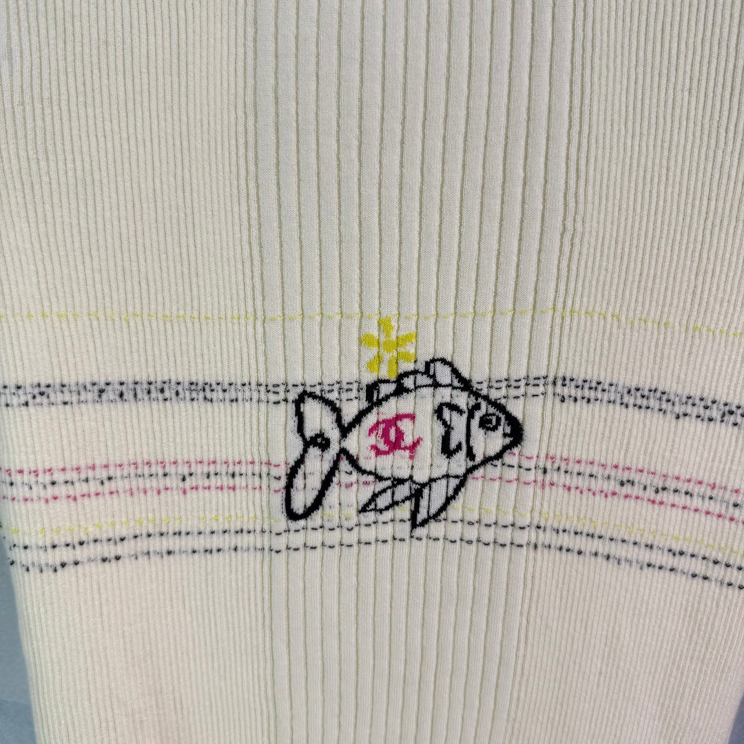 25 Early spring new fish jacquard pattern knitted short sleeves