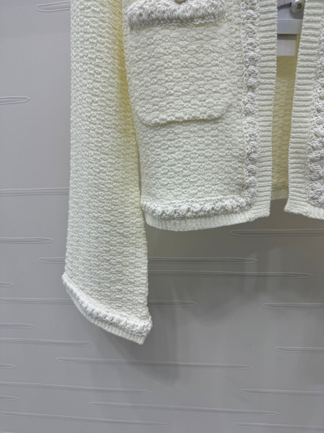c 25 New Lapel Knit Cardigan