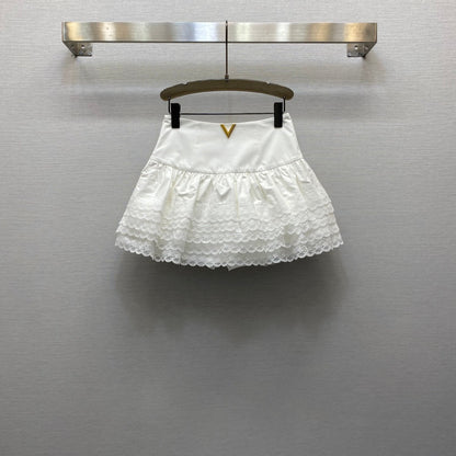 25ss Temperament high waist metal buckle embellishment layered design short skirt