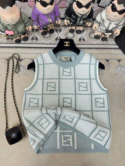 25 Spring and Summer New Set Knit Skirt