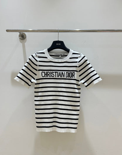25 Striped letter jacquard short sleeved shirt