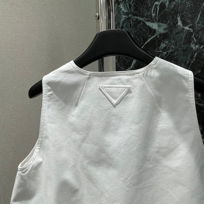 25 Drawstring vest skirt