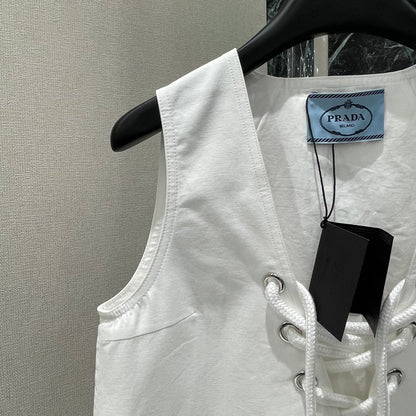 25 Drawstring vest skirt