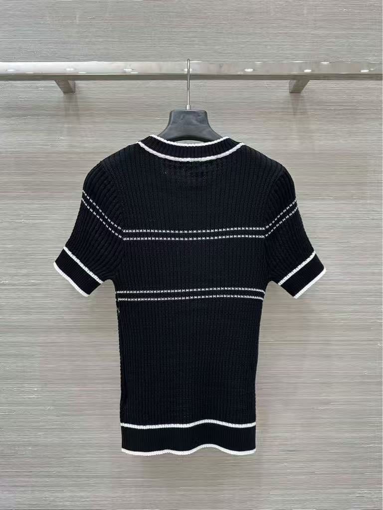 25 Knitted short sleeves