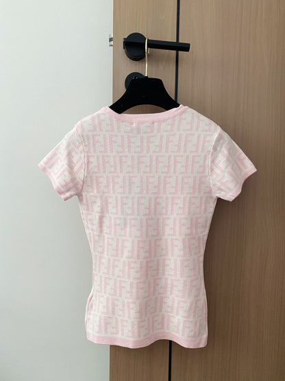 25 monogram V-neck short sleeve