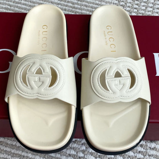 Slipper White Cowhide 291036
