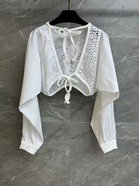 25 Hollow out backless shirt