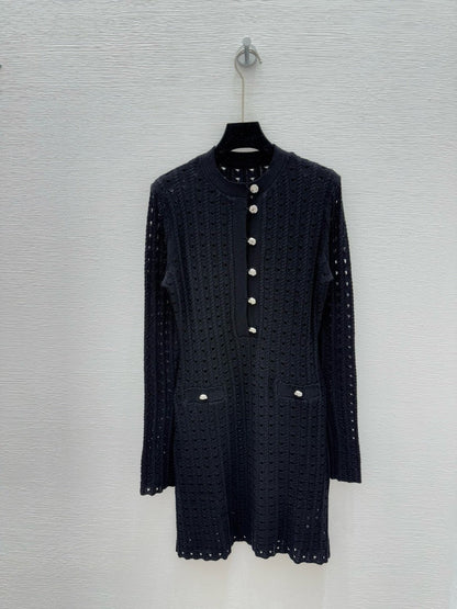 25 Early Spring New Round Neck Hollow Two-piece Knitted Dress