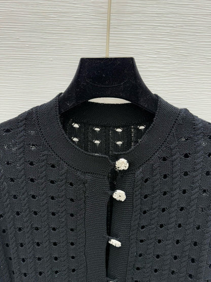 25 Early Spring New Round Neck Hollow Two-piece Knitted Dress