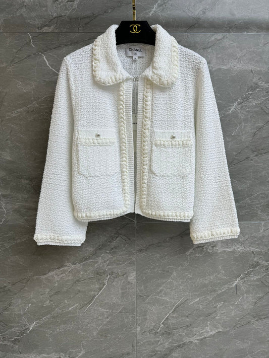 2025 Spring and Summer New Pearl Doll Collar Cardigan