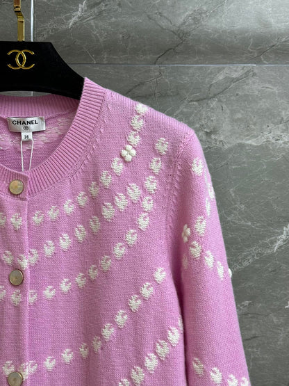 2025 Spring and Summer New Pink Pocket Beaded Cardigan