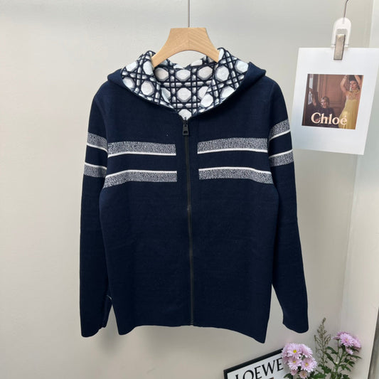25 Reversible Hoodie with Classic Jacquard Sweatshirt