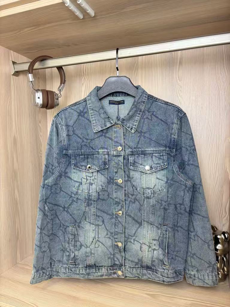 25 Heavy duty washed classic all over print embroidered jacquard denim jacket