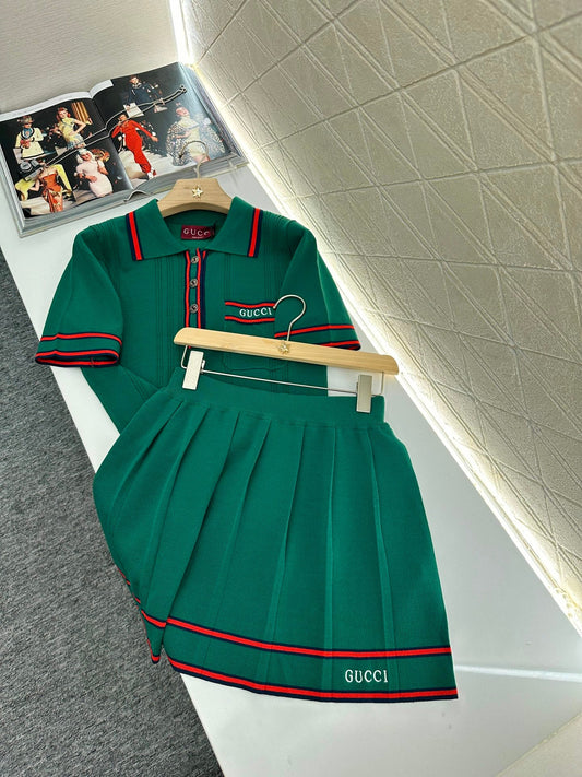 25 Lapel Short Sleeve Top Short Skirt Set
