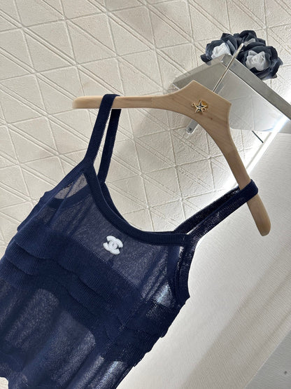 25 Knitted layered lace camisole